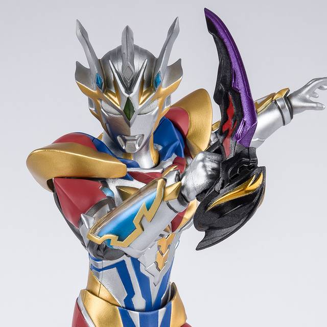 Bandai S.H.Figuarts Ultraman Z Delta Rise Claw