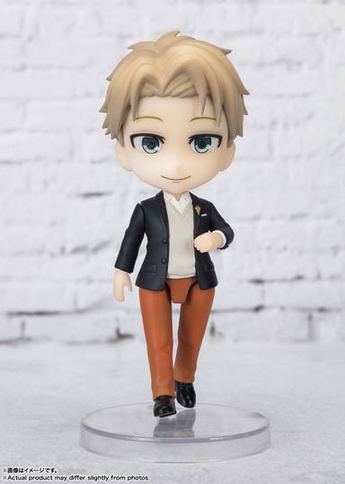 Bandai Figuarts mini Loid Forger -Ooting Outfit- "Spy x Family"