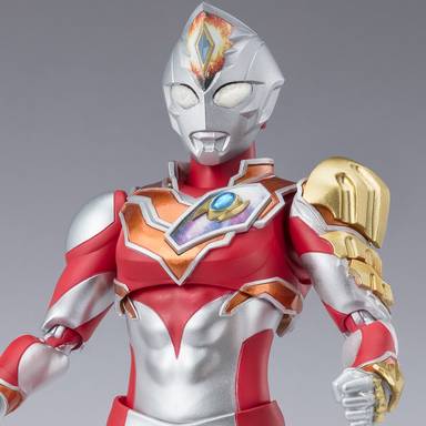 Bandai S.H.Figuarts Ultraman Decker Strong Type "Ultraman Decker"