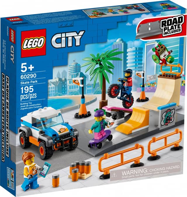LEGO City Series 60290 Skate Park - City Image 1
